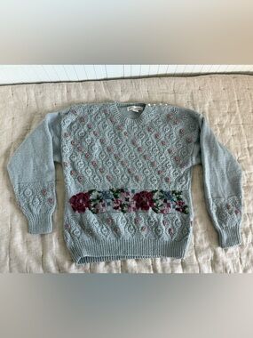 Norm Thompson Vintage Floral Wool Sweater Pearl Sweater Size Medium